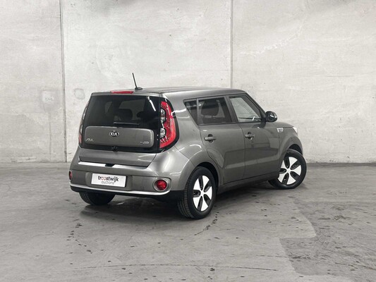 Kia Soul EV ExecutiveLine 27 kWh 110pk 2015, 8-ZSK-34