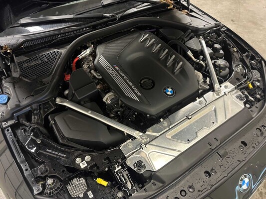 BMW M440d xDrive High Executive 340PS 2023 4er, Z-349-DN -Facelift-