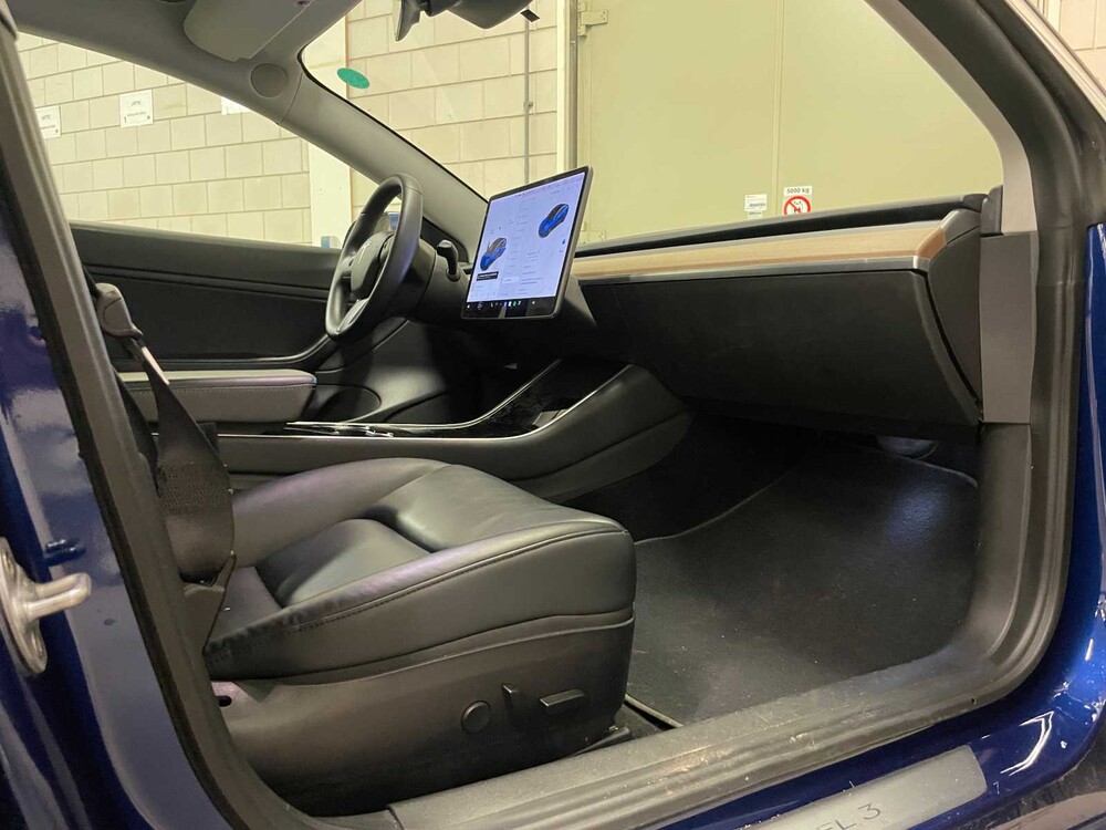Tesla Model 3 Long Range AWD 75kWh 2019 (Original-NL+1st owner), G-036-SL