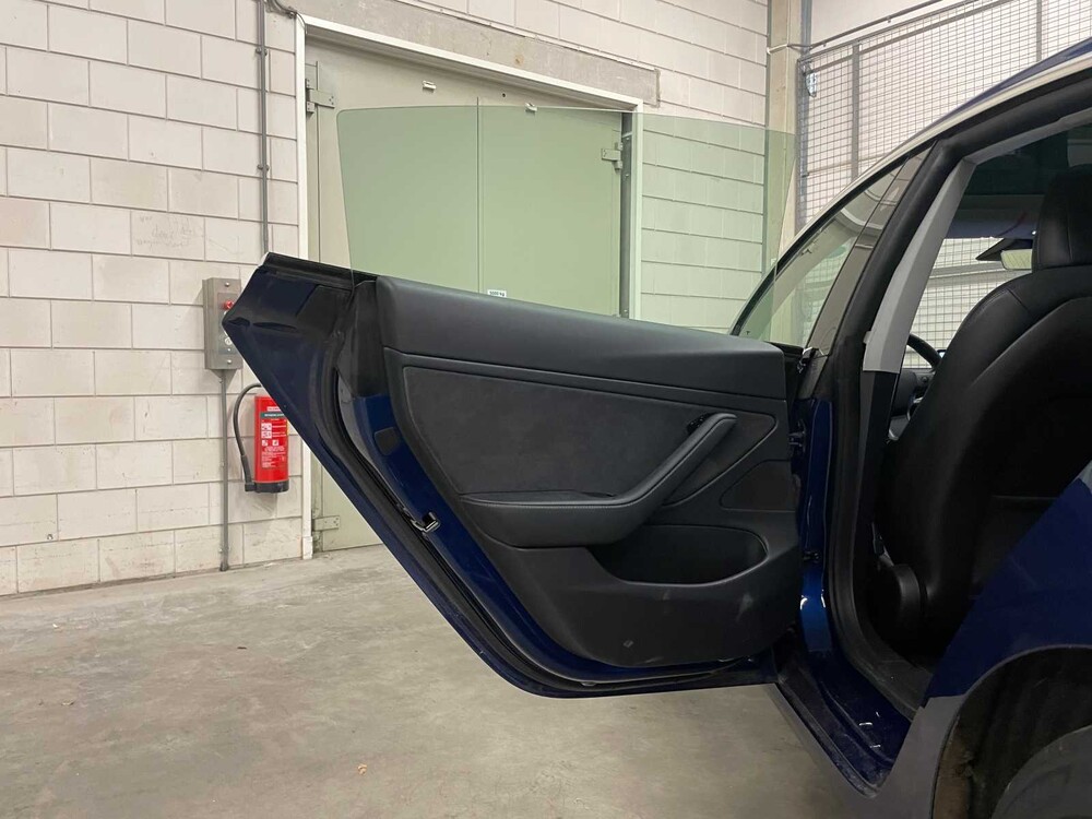 Tesla Model 3 Long Range AWD 75kWh 2019 (Original-NL+1st owner), G-036-SL