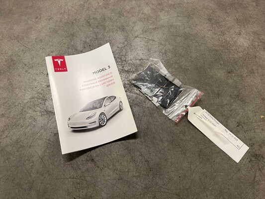 Tesla Model 3 Standard RWD Plus 60 kWh 2019 (Original-NL+1. Besitzer), G-607-VD