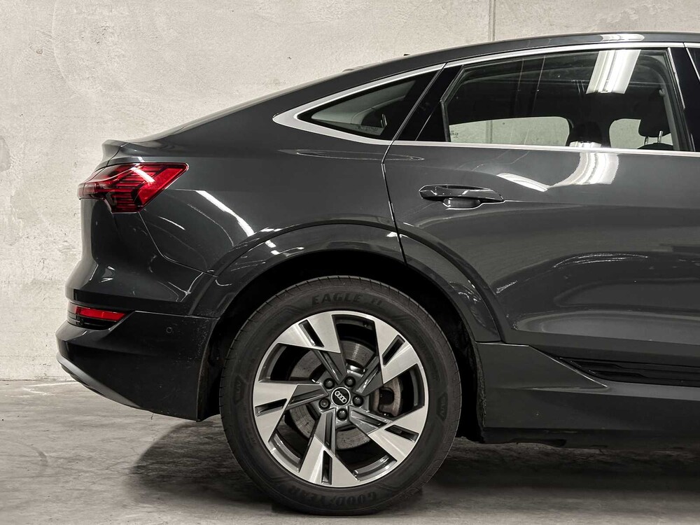 Audi e-tron Sportback 55 quattro Business edition 95 kWh 408hp 2020 (Original-NL+1st owner), J-468-ZG