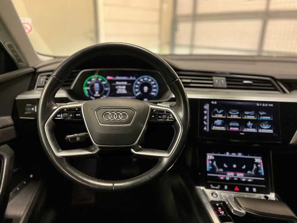 Audi e-tron Sportback 55 quattro Business edition 95 kWh 408hp 2020 (Original-NL+1st owner), J-468-ZG