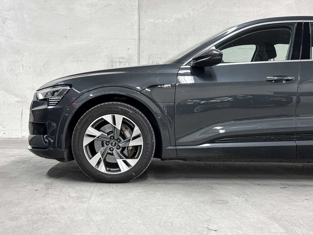 Audi e-tron Sportback 55 quattro Business edition 95 kWh 408hp 2020 (Original-NL+1st owner), J-468-ZG