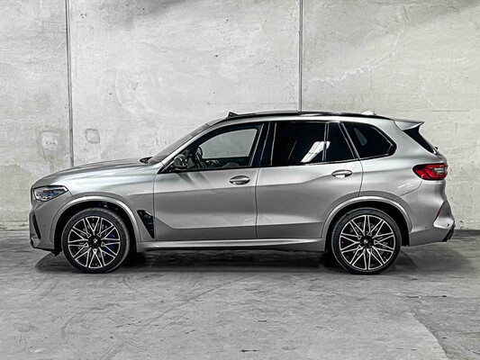 BMW X5M Competition 4.4 V8 (CARBON) 625PS 2021, NL REGISTRIERUNG