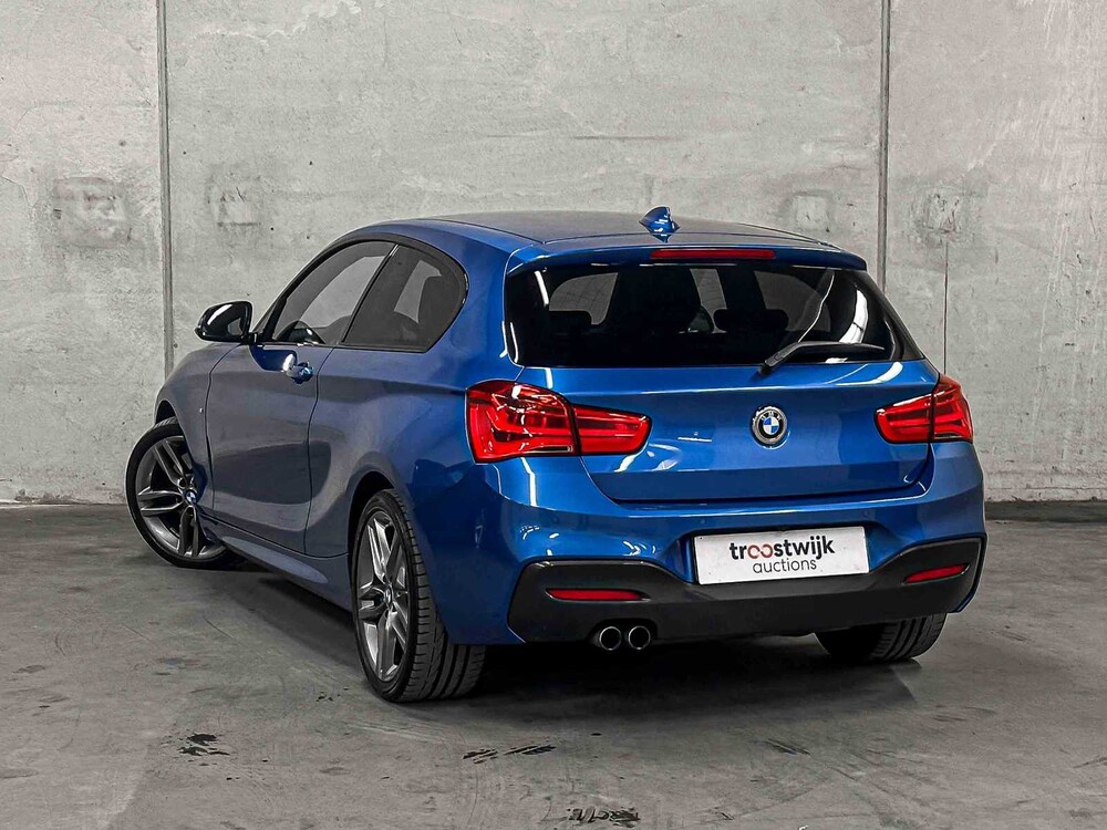 BMW 125i M Sport 218hp 2015 1-Series, R-398-XG