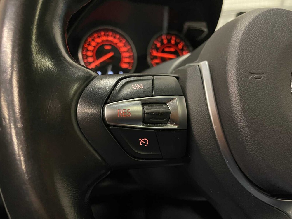 BMW 125i M Sport 218hp 2015 1-Series, R-398-XG