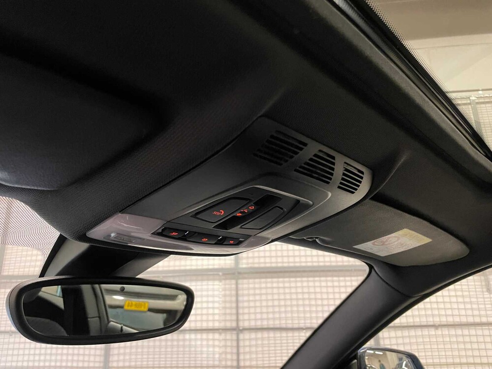 BMW 125i M Sport 218hp 2015 1-Series, R-398-XG