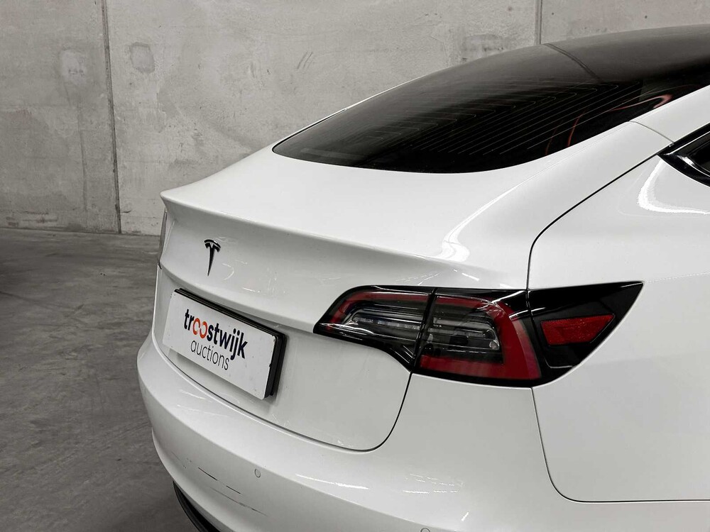 Tesla Model 3 Standard RWD Plus 60 kWh 2019 (Original-NL+1st owner), G-114-FG