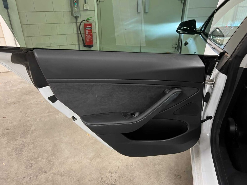 Tesla Model 3 Standard RWD Plus 60 kWh 2019 (Original-NL+1st owner), G-114-FG