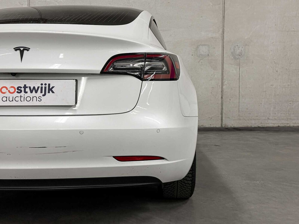 Tesla Model 3 Standard RWD Plus 60 kWh 2019 (Original-NL+1st owner), G-114-FG