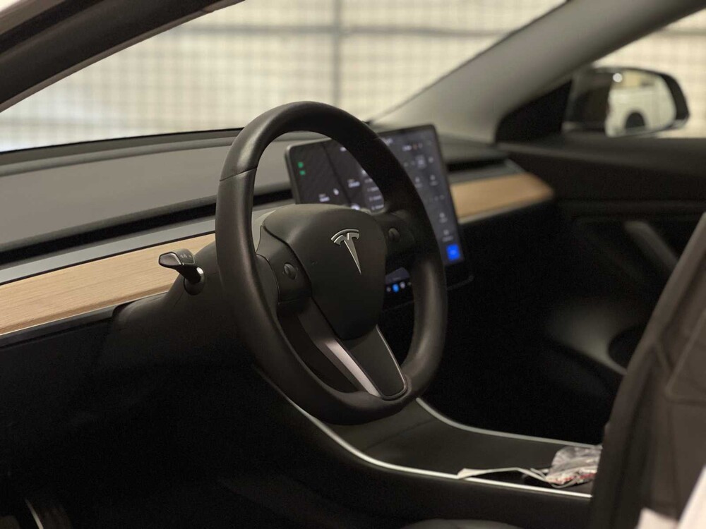 Tesla Model 3 Standard RWD Plus 60 kWh 2019 (Original-NL+1st owner), G-114-FG