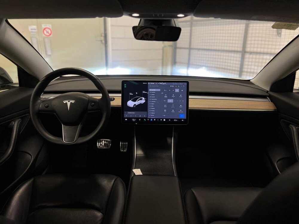 Tesla Model 3 Standard RWD Plus 60 kWh 2019 (Original-NL+1st owner), G-114-FG