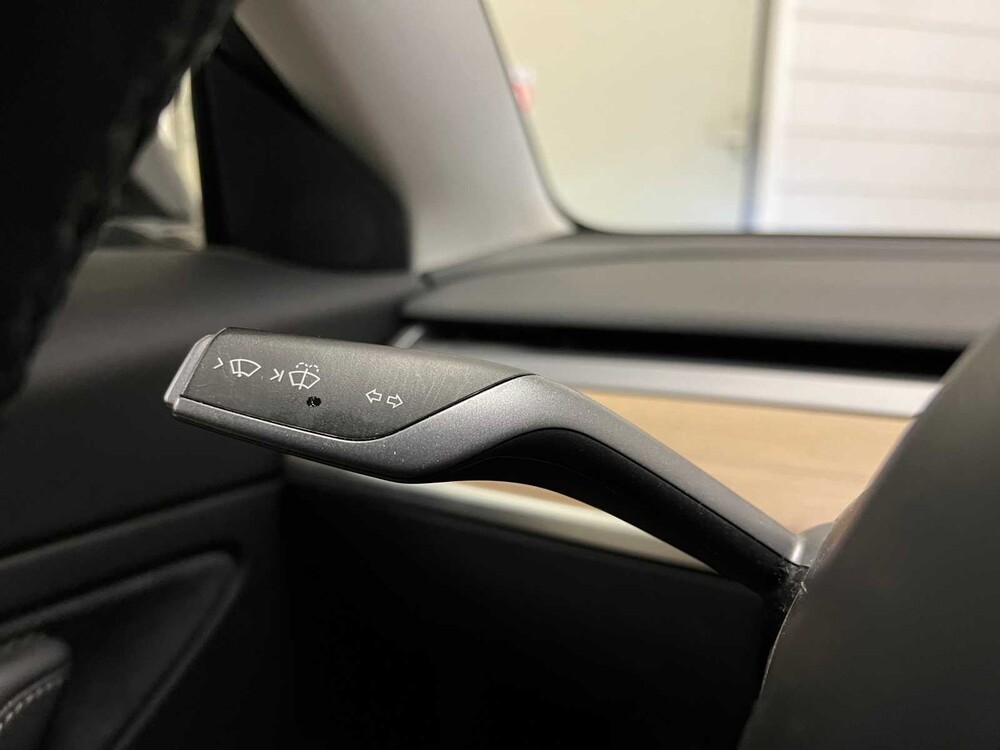 Tesla Model 3 Standard RWD Plus 60 kWh 2019 (Original-NL+1st owner), G-114-FG