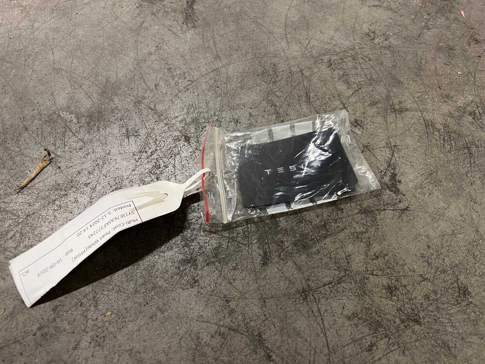 Tesla Model 3 Standard RWD Plus 60 kWh 2019 (Original-NL+1st owner), G-114-FG