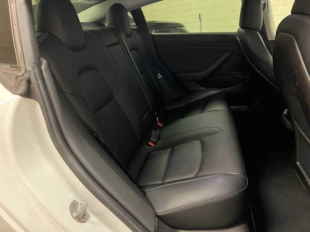 Tesla Model 3 Standard RWD Plus 60 kWh 2019 (Original-NL+1st owner), G-114-FG