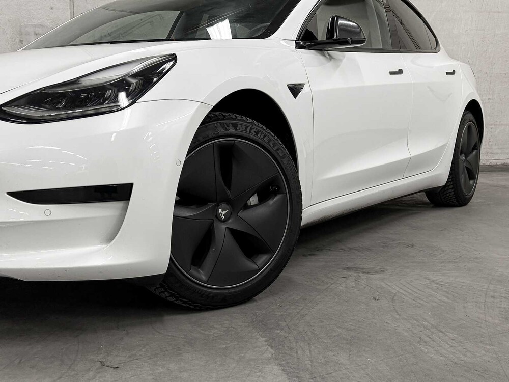 Tesla Model 3 Standard RWD Plus 60 kWh 2019 (Original-NL+1st owner), G-114-FG