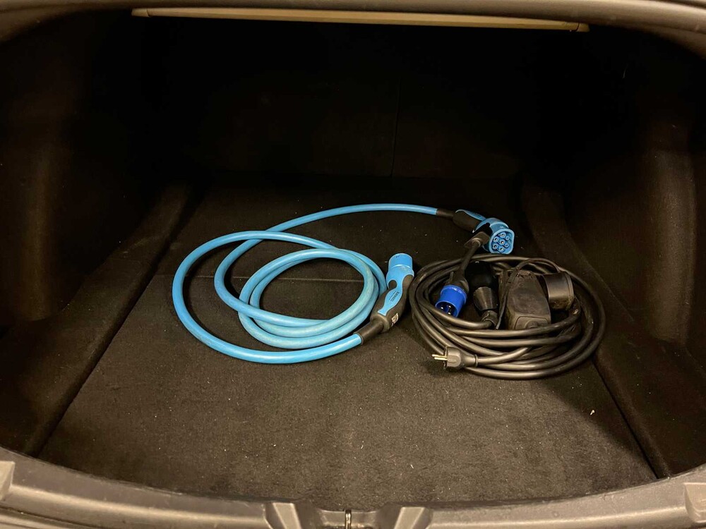 Tesla Model 3 Standard RWD Plus 60 kWh 2019 (Original-NL+1st owner), G-114-FG