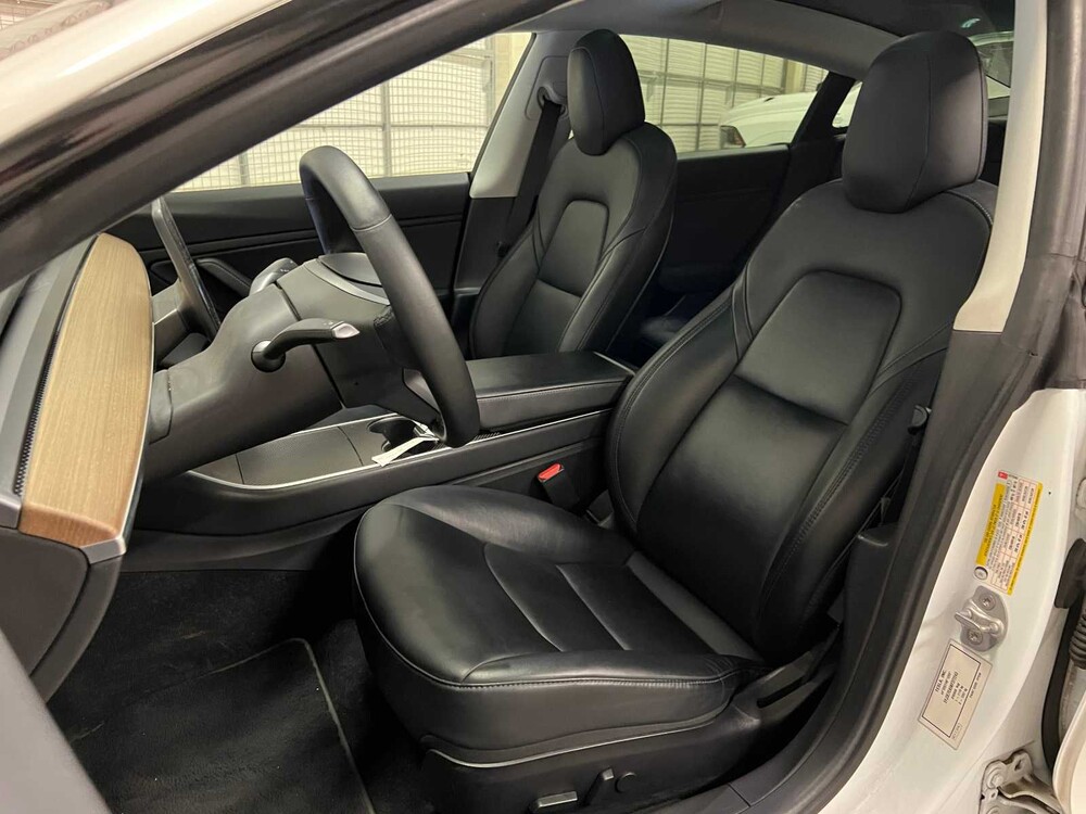 Tesla Model 3 Standard RWD Plus 60 kWh 2019 (Original-NL+1st owner), G-114-FG