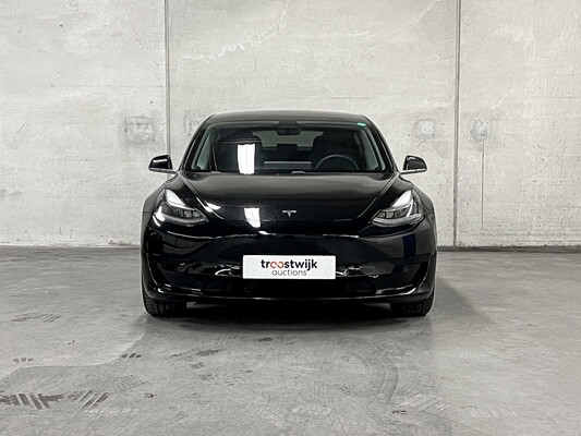 Tesla Model 3 Standard RWD Plus 60 kWh 2019 (Original-NL+1. Besitzer), G-201-RB