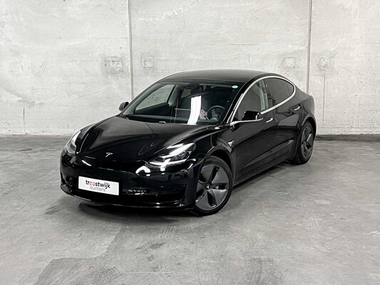 Tesla Model 3 Standard RWD Plus 60 kWh 2019 (Original-NL+1. Besitzer), G-201-RB