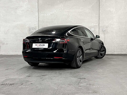 Tesla Model 3 Standard RWD Plus 60 kWh 2019 (Original-NL+1. Besitzer), G-201-RB