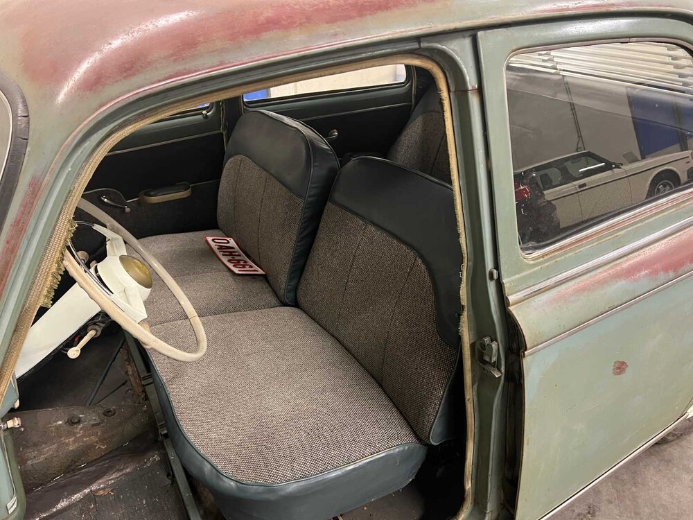 Peugeot 403 Saloon 67hp 1960, PM-72-03