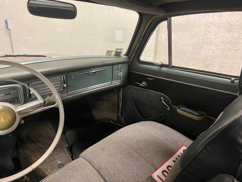 Peugeot 403 Saloon 67hp 1960, PM-72-03