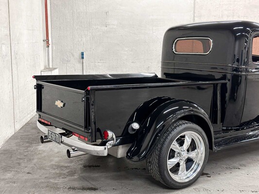 Chevrolet Pickup V8 (Resto-Mod) 290PS 1936 -Chevrolet 350 C.I.D. Langer Motor-, BE-61-70