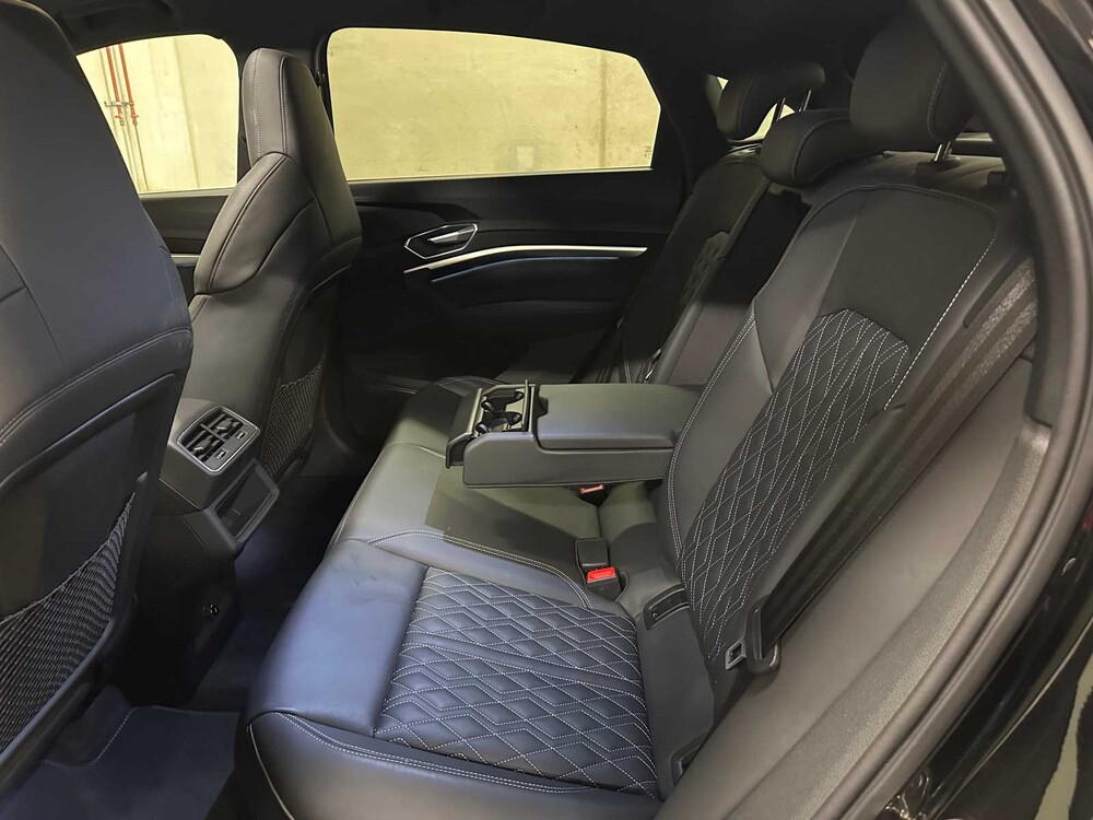 Audi e-tron Sportback 55 quattro S edition 95kWh 408hp 2020 (Original-NL+1st owner), K-796-DG