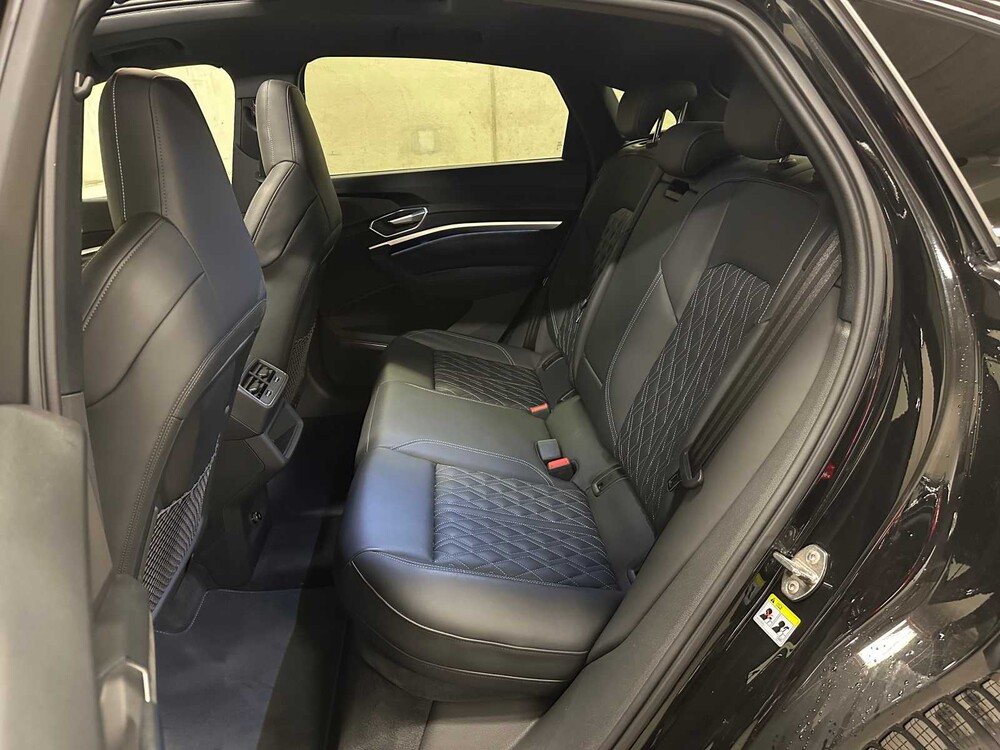 Audi e-tron Sportback 55 quattro S edition 95kWh 408hp 2020 (Original-NL+1st owner), K-796-DG