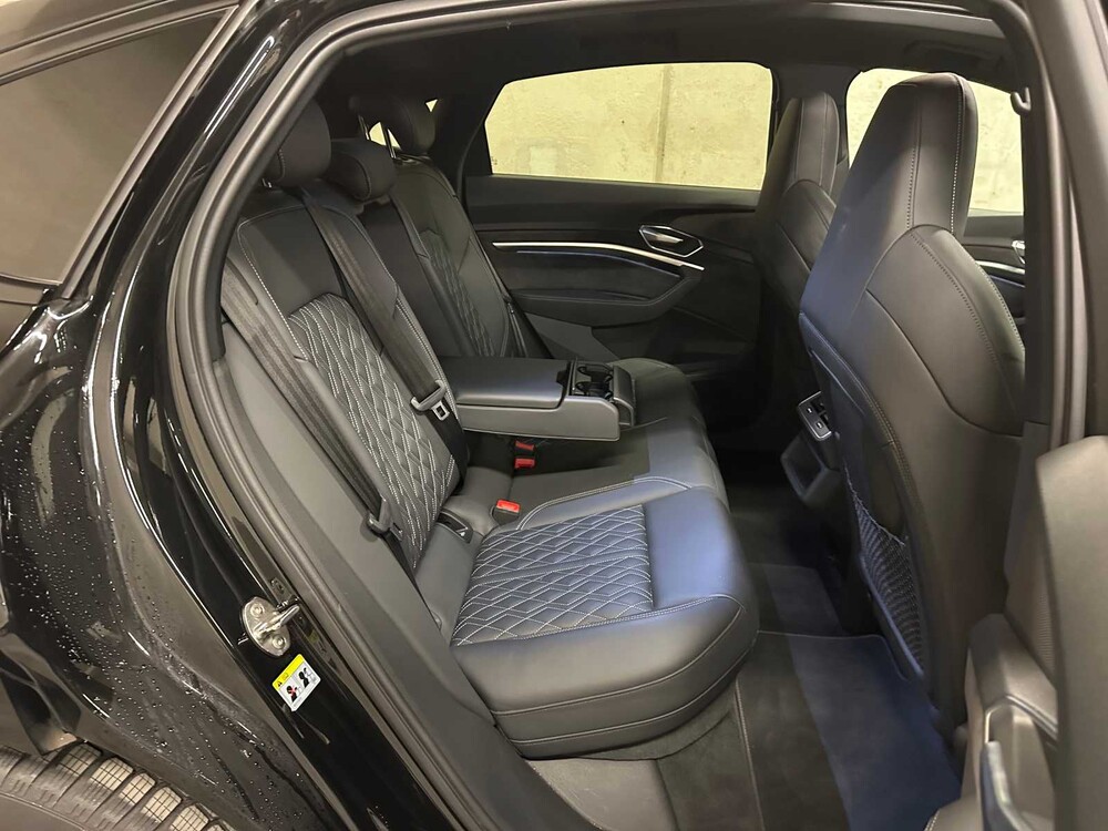 Audi e-tron Sportback 55 quattro S edition 95kWh 408hp 2020 (Original-NL+1st owner), K-796-DG