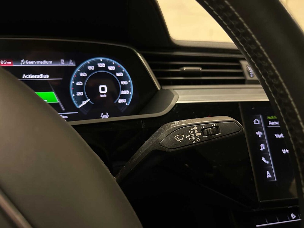 Audi e-tron Sportback 55 quattro S edition 95kWh 408hp 2020 (Original-NL+1st owner), K-796-DG