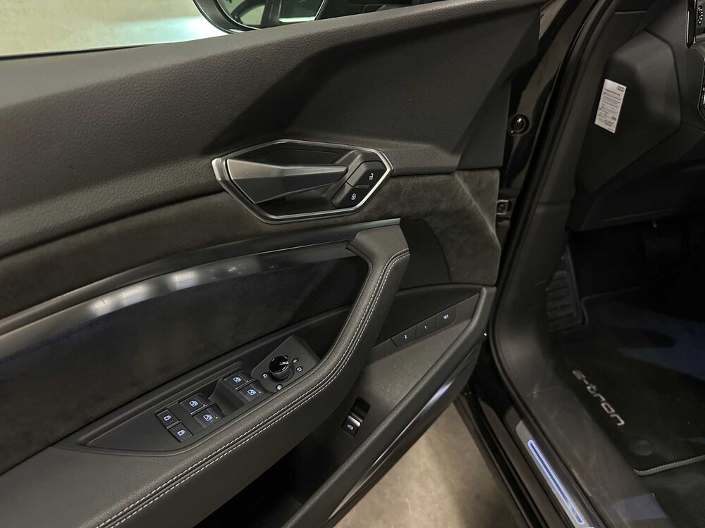 Audi e-tron Sportback 55 quattro S edition 95kWh 408hp 2020 (Original-NL+1st owner), K-796-DG