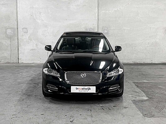 Jaguar XJ 5.0 V8 Portfolio SWB MY-2011 FACELIFT 385PS (Original-NL), 76-PPR-8