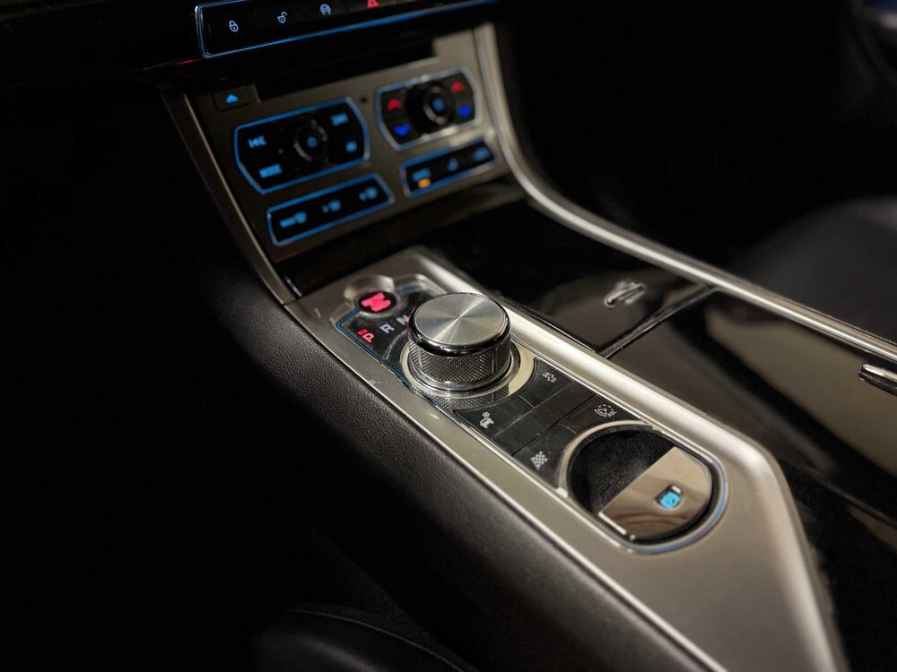 Jaguar XF S 3.0 V6 D Premium Business Edition 8-speed (Original-NL) 275hp 2013, 5-KGP-34