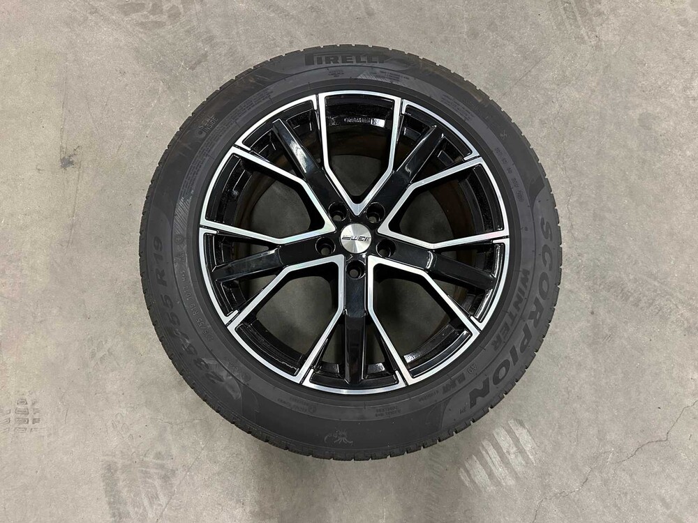 Audi Q4 e-tron 40 Launch edition Advanced 77 kWh 204hp 2021 (Original-NL+1st owner), L-090-PJ