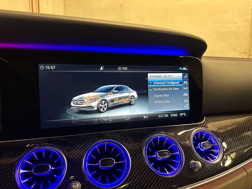 Mercedes-Benz E300 AMG 245hp 2019 E-Class, P-728-TX