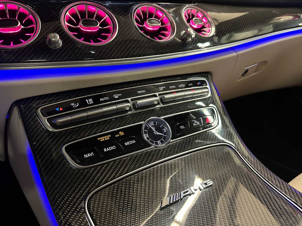 Mercedes-Benz E300 AMG 245hp 2019 E-Class, P-728-TX