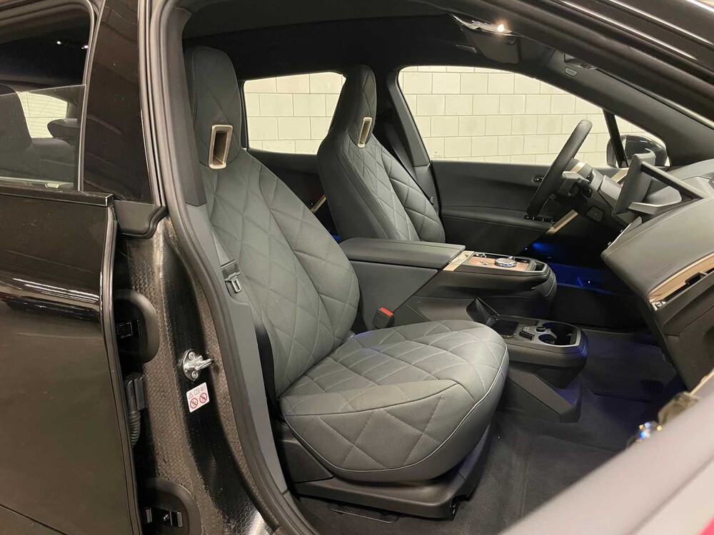 BMW IX M60 610hp 2023 (FACTORY WARRANTY)