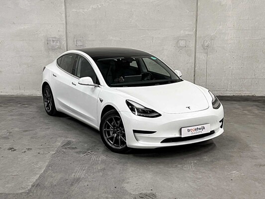 Tesla Model 3 Standard RWD Plus 60 kWh 2019 (Original-NL), G-470-PJ