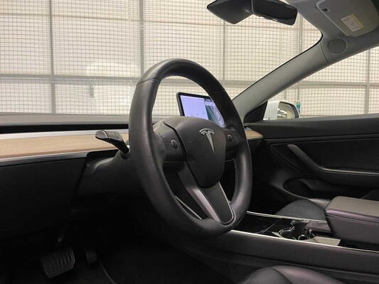 Tesla Model 3 Standard RWD Plus 60 kWh 2019 (Original-NL), G-470-PJ