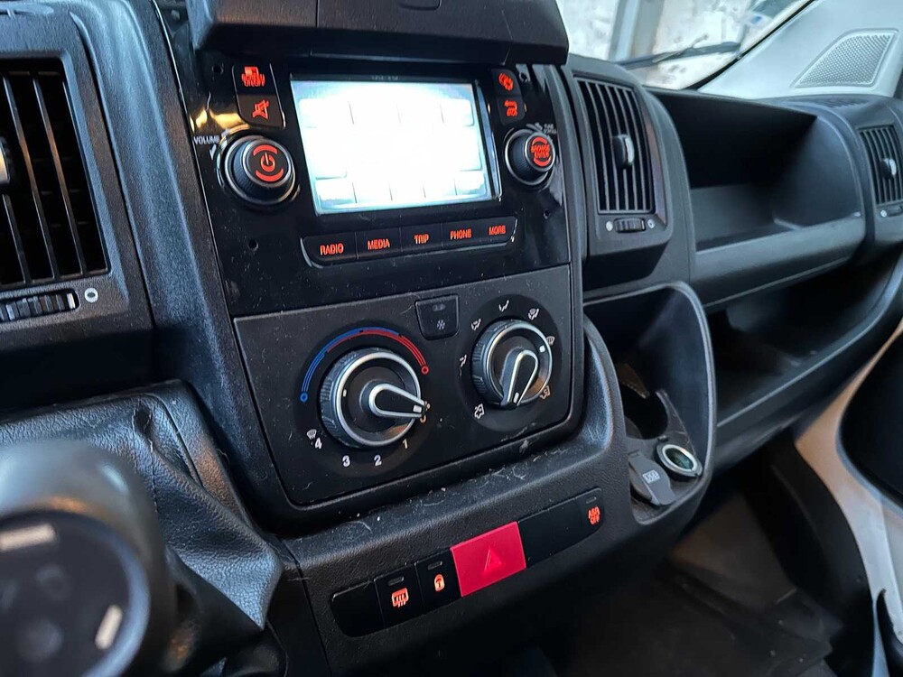 Citroen Jumper 30 2.0 HDI L2H2 EcDC 131pk, VVB-82-R