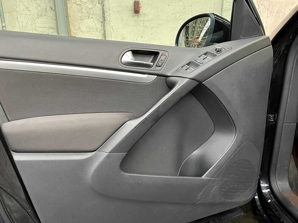 Volkswagen Tiguan 2.0 TSI Sport&Style 4Motion 179pk 2012 ORIG-NL, 25-XLL-7