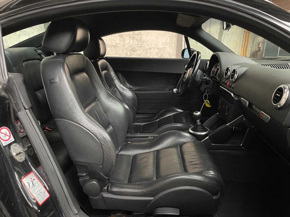 Audi TT 5V Turbo 1.8 179pk 1999, 65-HXB-4