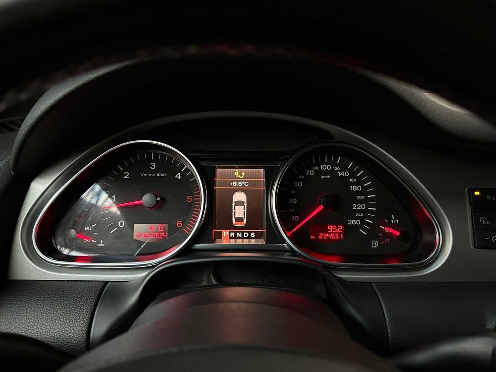 Audi Q7 TDI quattro 4.2 V8 326pk 2007, S-182-BB