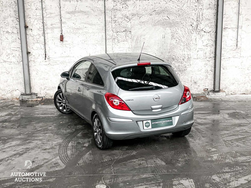 Opel Corsa 1.2 16V 111 Edition 86pk 2010 -Orig. NL-, 75-LVG-9