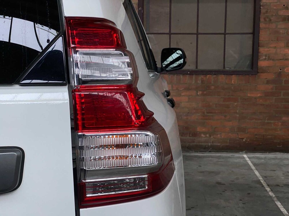 Toyota Land Cruiser 4x4 2.8D 177pk 2016