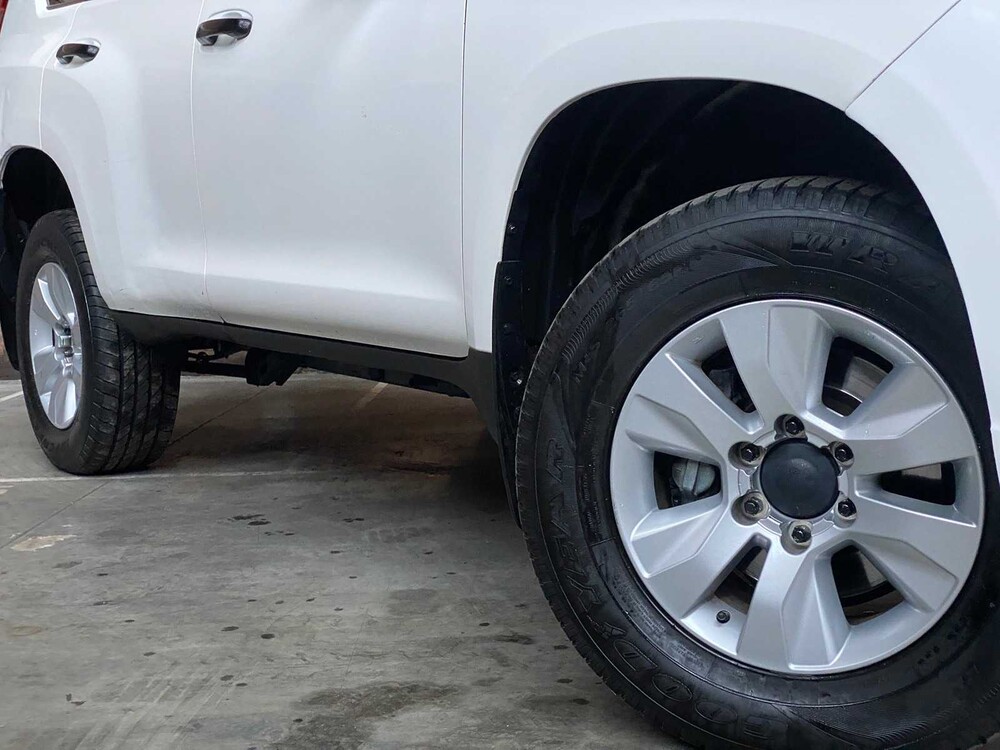 Toyota Land Cruiser 4x4 2.8D 177pk 2016