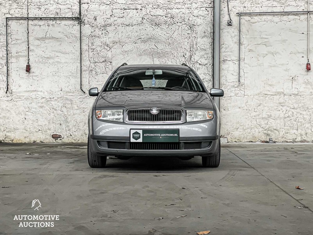 Skoda Fabia Combi 1.4-16V Elegance 75pk  -Orig. NL-, 01-LL-PD